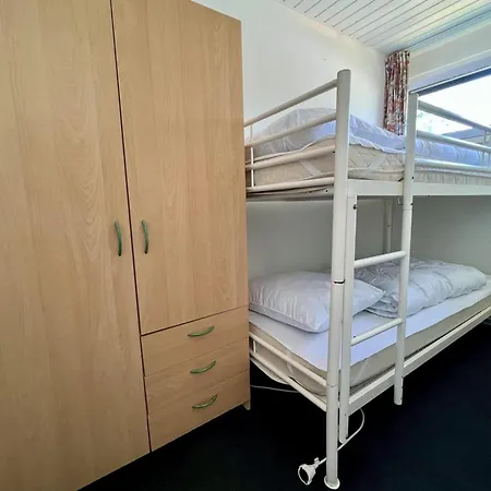 Stone With Fenced Garden Tatil Evi Sint Maartensvlotbrug