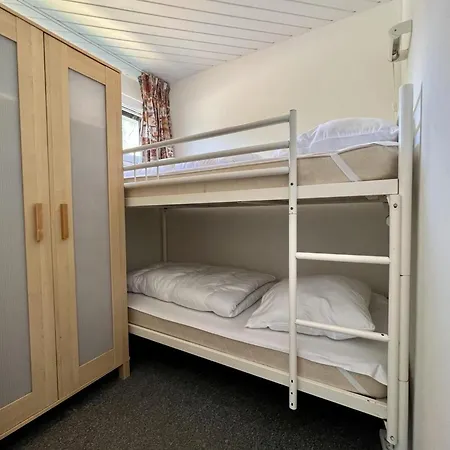 Furnished Vacation Home, 5 Persons Holiday home Sint Maartensvlotbrug